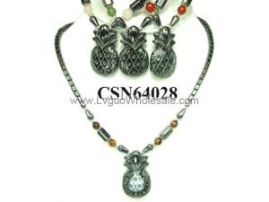 Colored Semi precious Stone Hematite Pineapple Pendant Chain Choker Fashion Necklace